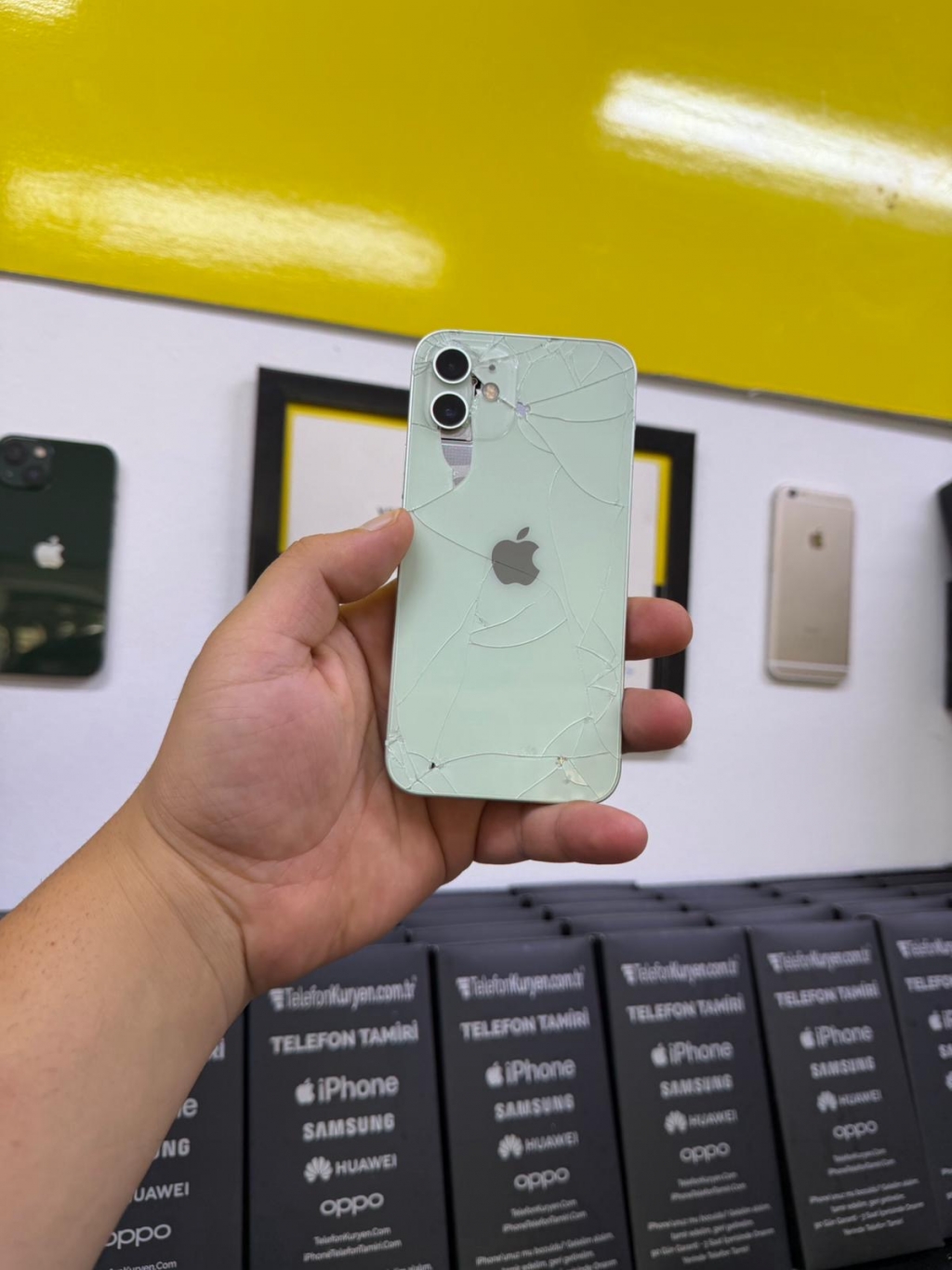 Antalya iPhone 17 Arka Cam Değişimi 