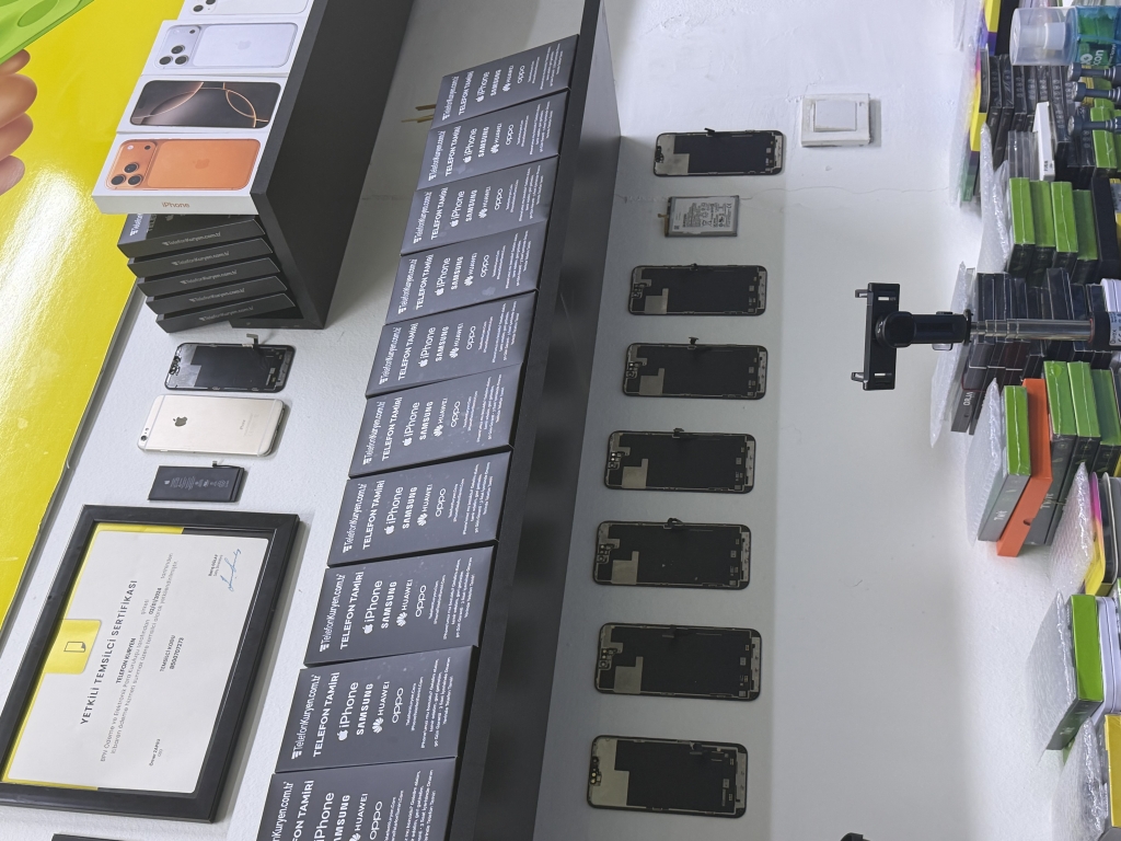 Antalya iPhone Şarj Soketi Değişimi 