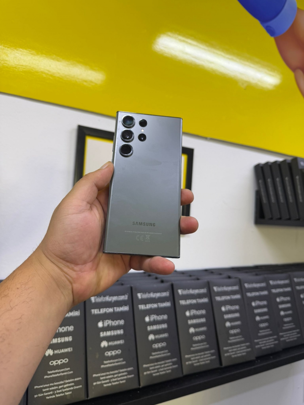 Samsung Galaxy S24 Ultra Ekran Değişimi Antalya 