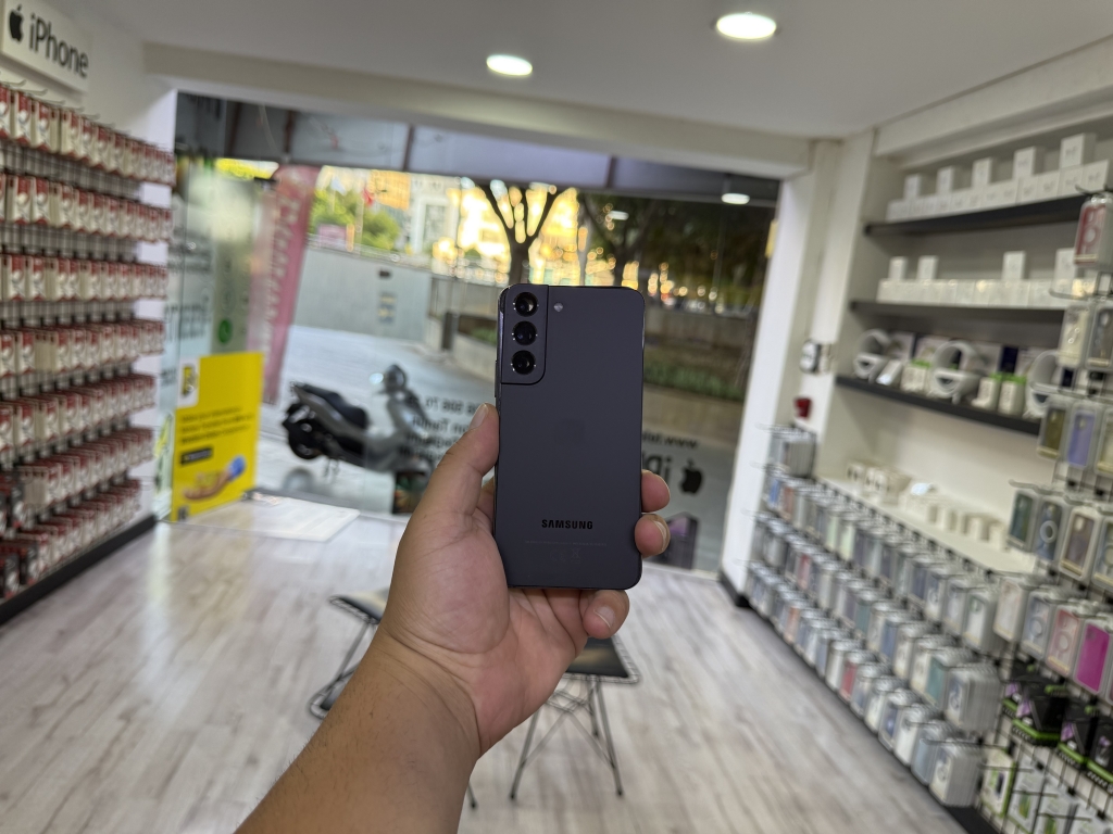 Samsung s23 ekran değişimi Antalya 