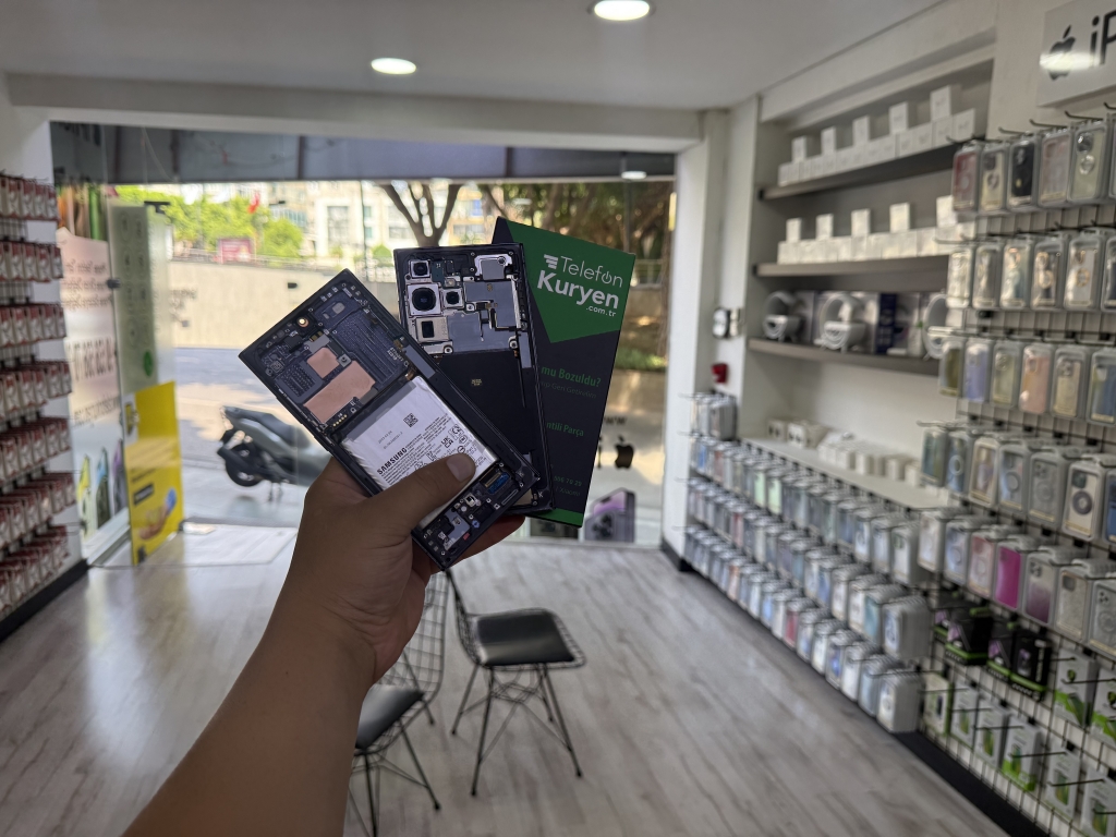 Samsung s23 ultra ekran değişimi Antalya